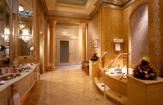 Emirates Palace - przykłądowa łazienka w Palace Suite